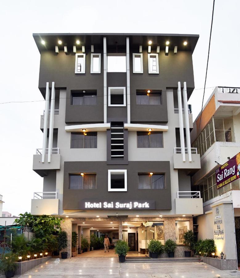 Hotel Sai Suraj Park Shirdi Dış mekan fotoğraf