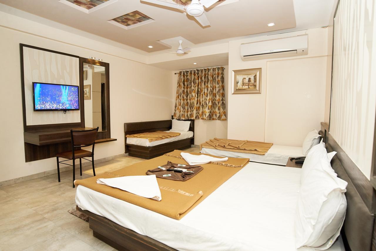 Hotel Sai Suraj Park Shirdi Dış mekan fotoğraf