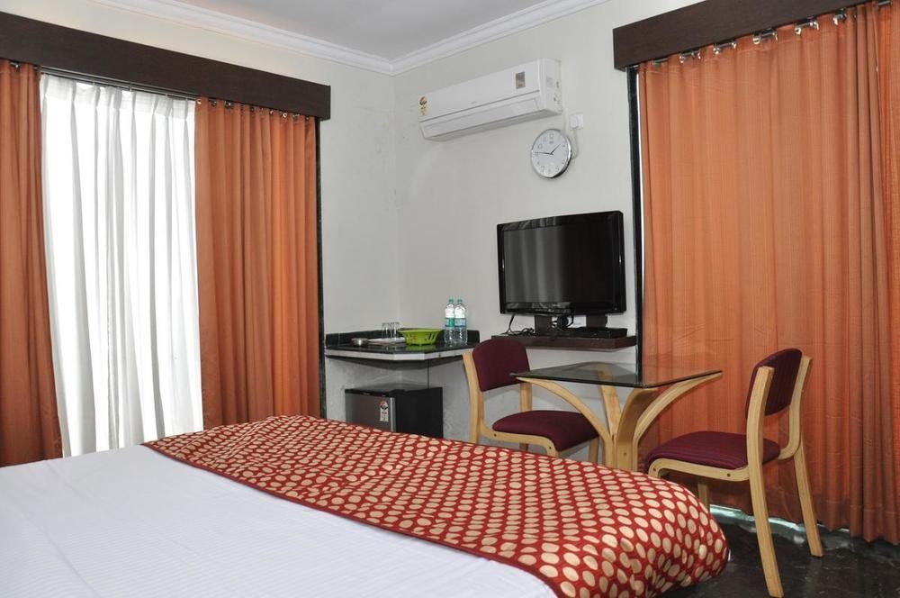 Hotel Sai Suraj Park Shirdi Dış mekan fotoğraf