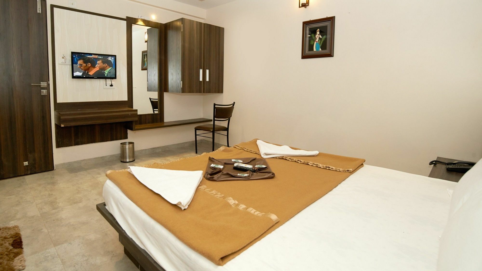Hotel Sai Suraj Park Shirdi Dış mekan fotoğraf
